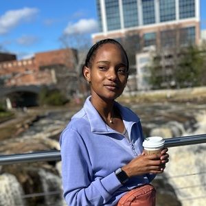 Meet your Posher, Demore